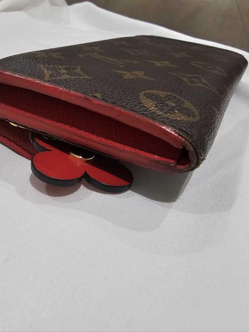 Emilie Flower Wallet - Picture 2 of 12